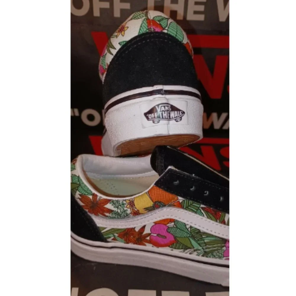 Vans Old Skool Multi Tropical Black/True White Men's 3.5/Womens 5 VNOA4U3BXF3